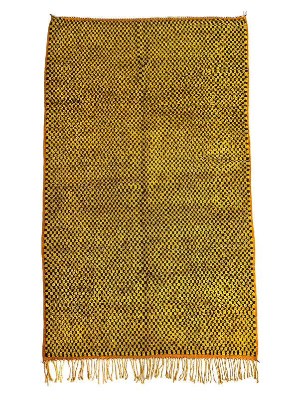 Anzal's Black and Yellow Microgrid | 5'-4